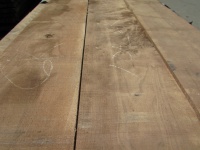 ウォールナット　無垢材