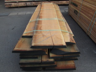 チェリー　無垢材