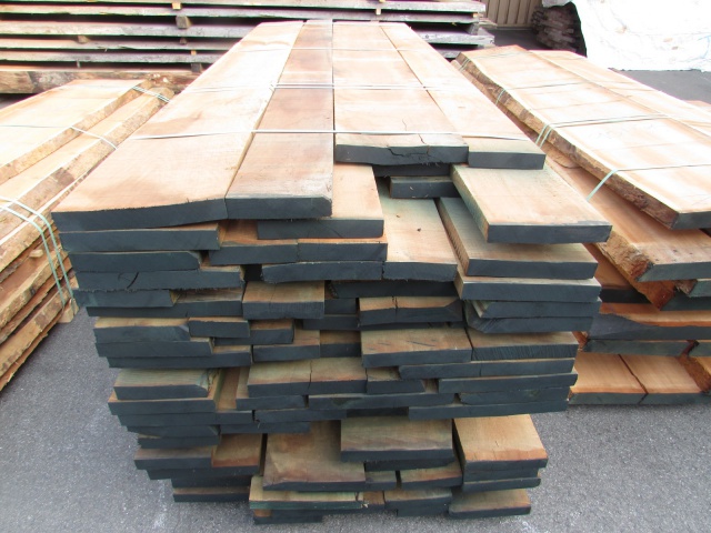 チェリー　無垢材