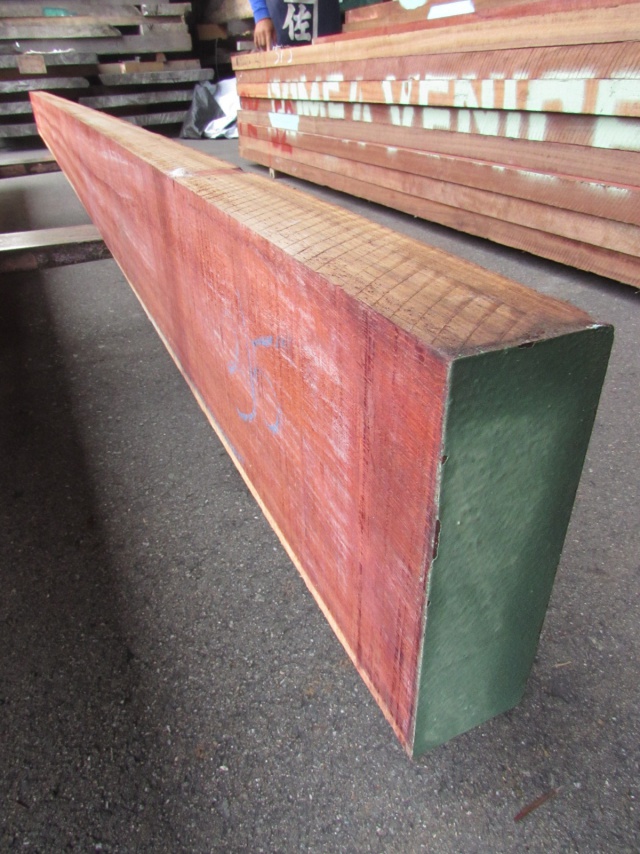 パドゥク　無垢材