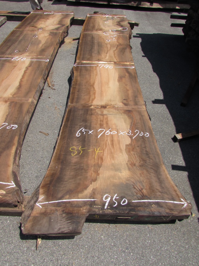 ウォールナット　一枚板