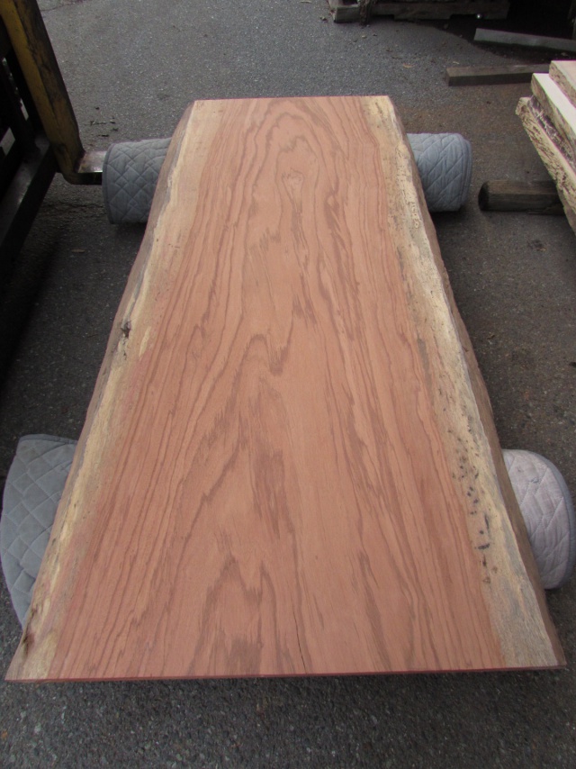 エビアラ　一枚板