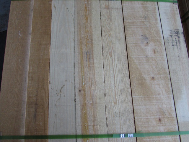 レッドパイン　無垢材