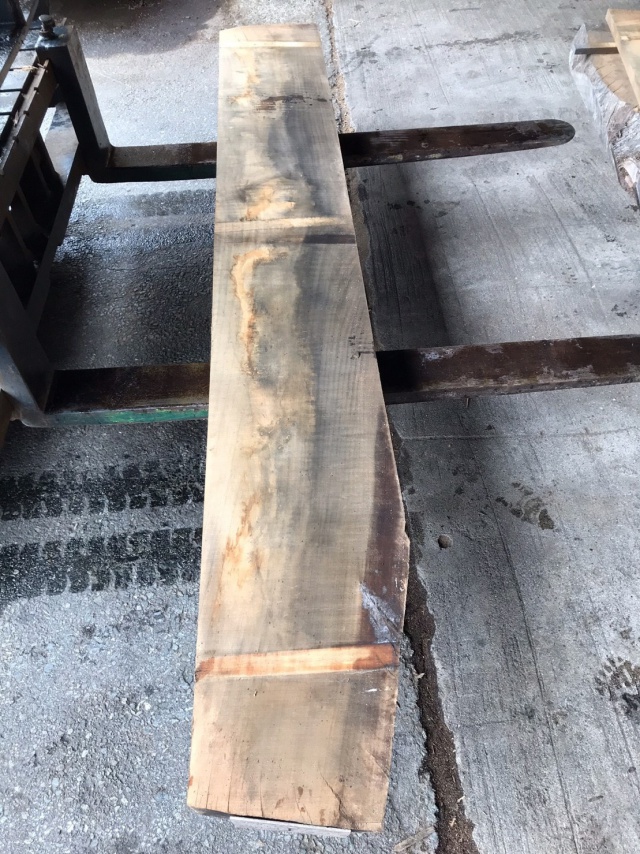 山桜（ヤマザクラ）　無垢材