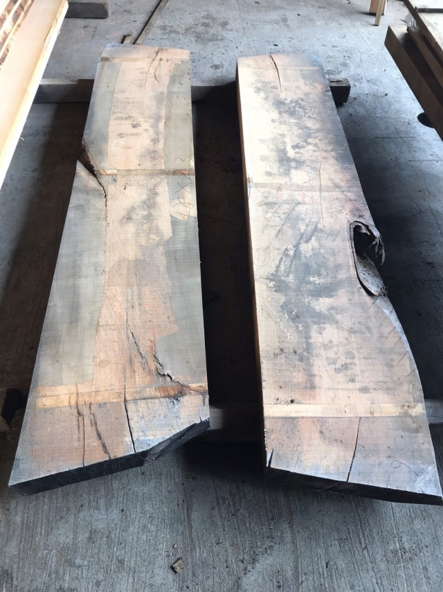 山桜（ヤマザクラ）　無垢材