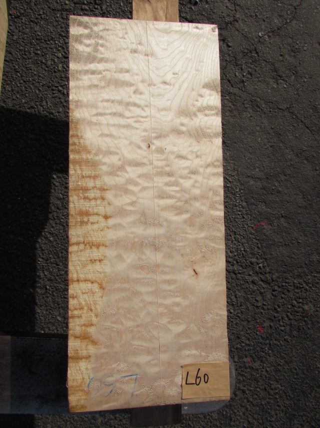 キルティッドメープル　無垢材