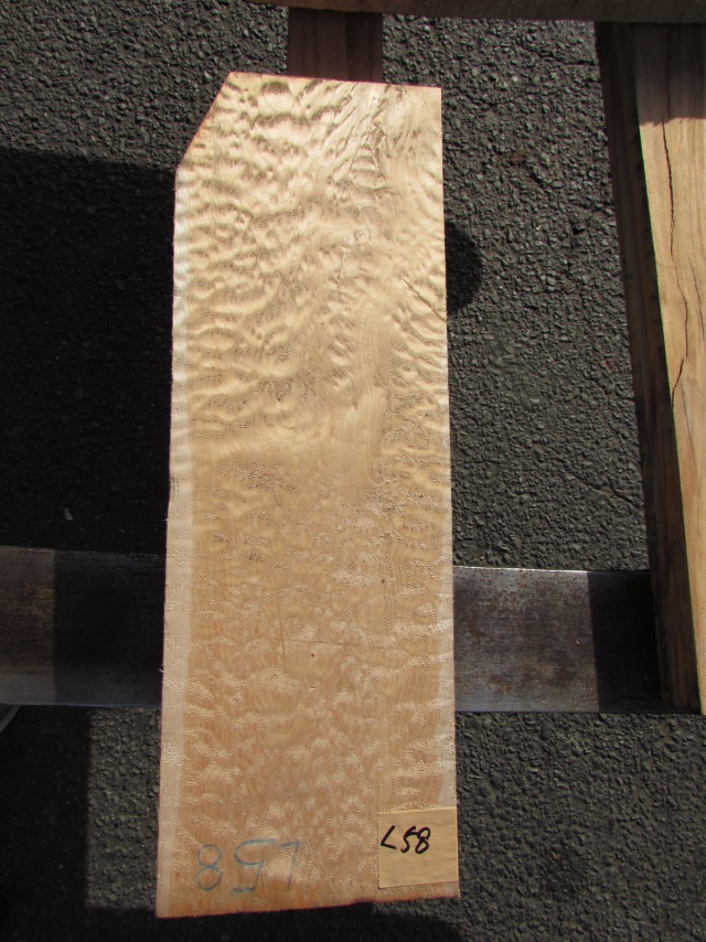 キルティッドメープル　無垢材