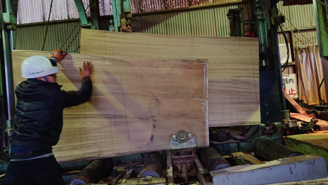 チーク　一枚板