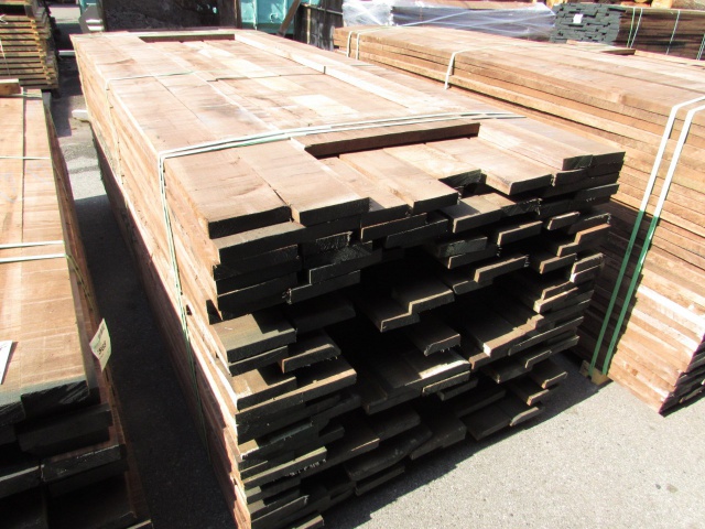 ウォールナット　無垢材