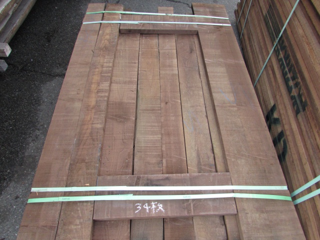 ウォールナット　無垢材