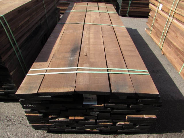 ウォールナット　無垢材