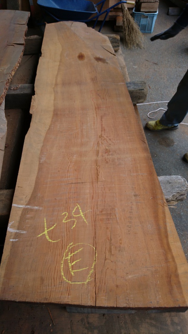 黒松（クロマツ）　無垢材