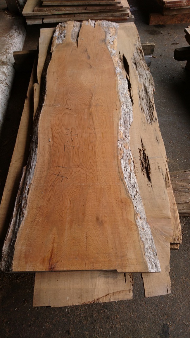 屋久杉（ヤクスギ）　無垢材