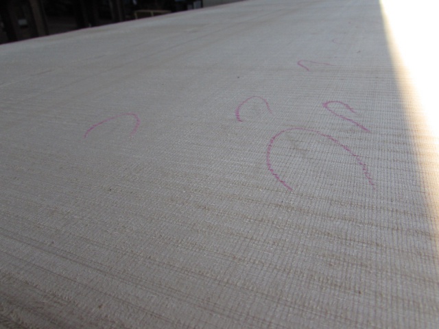 スプルース 無垢材