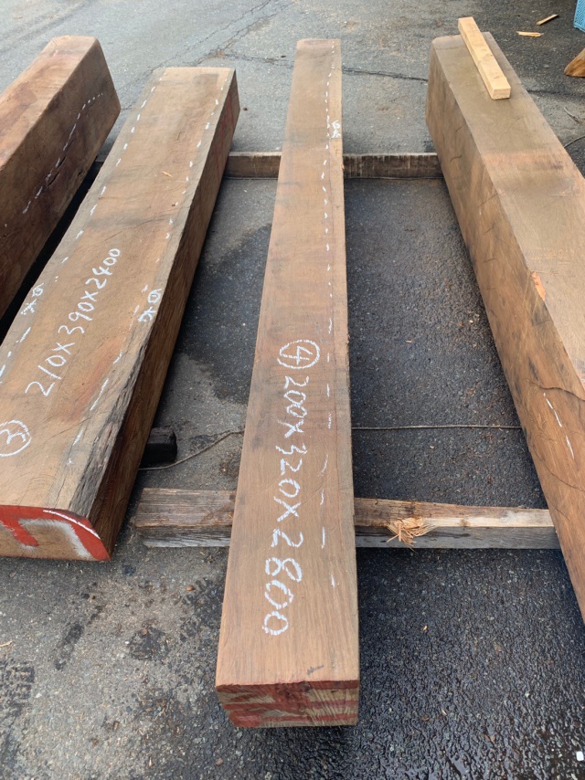 花梨（カリン）　無垢材