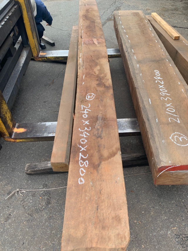 花梨（カリン）　無垢材