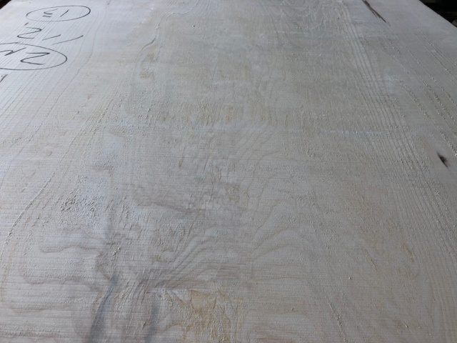 トチ　一枚板　製材