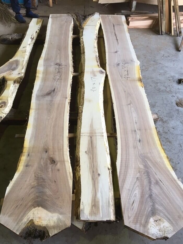 胡桃（クルミ）　無垢材