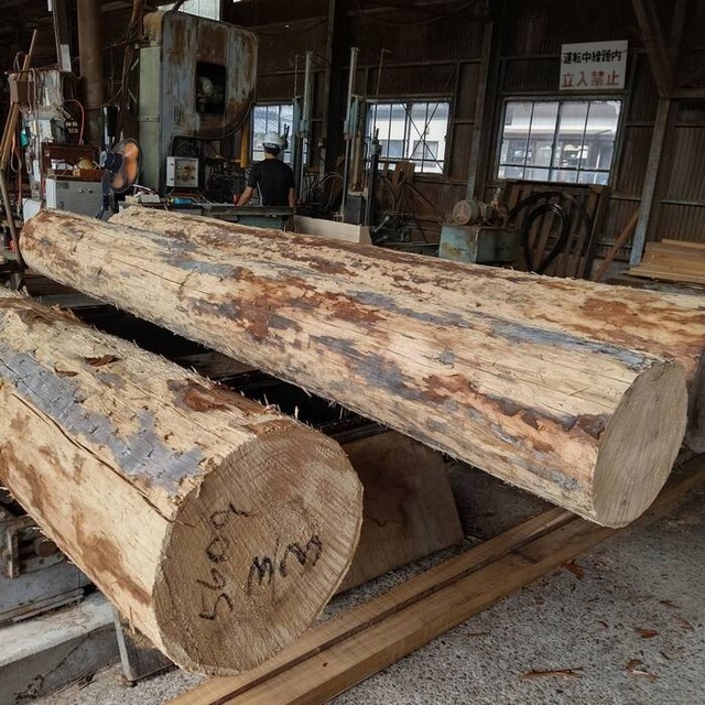 バルサム 無垢材