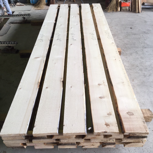 バルサム 無垢材