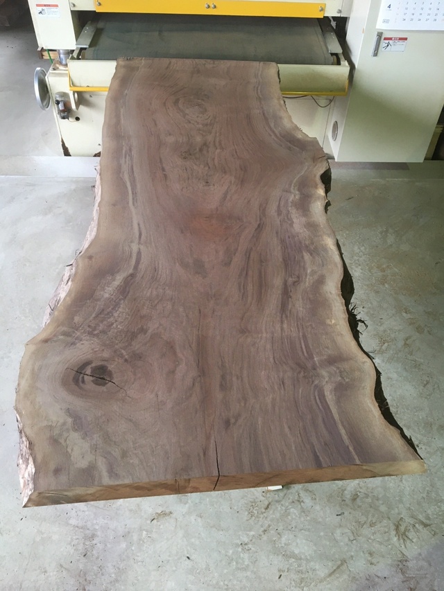 クラロウォールナット　一枚板