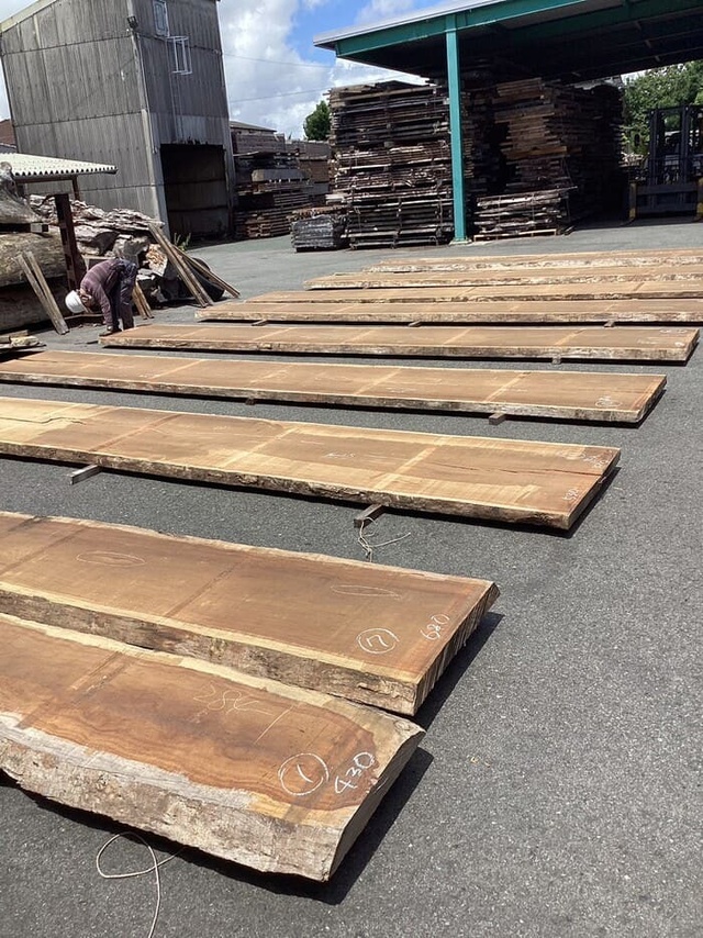 パオローズ　検品