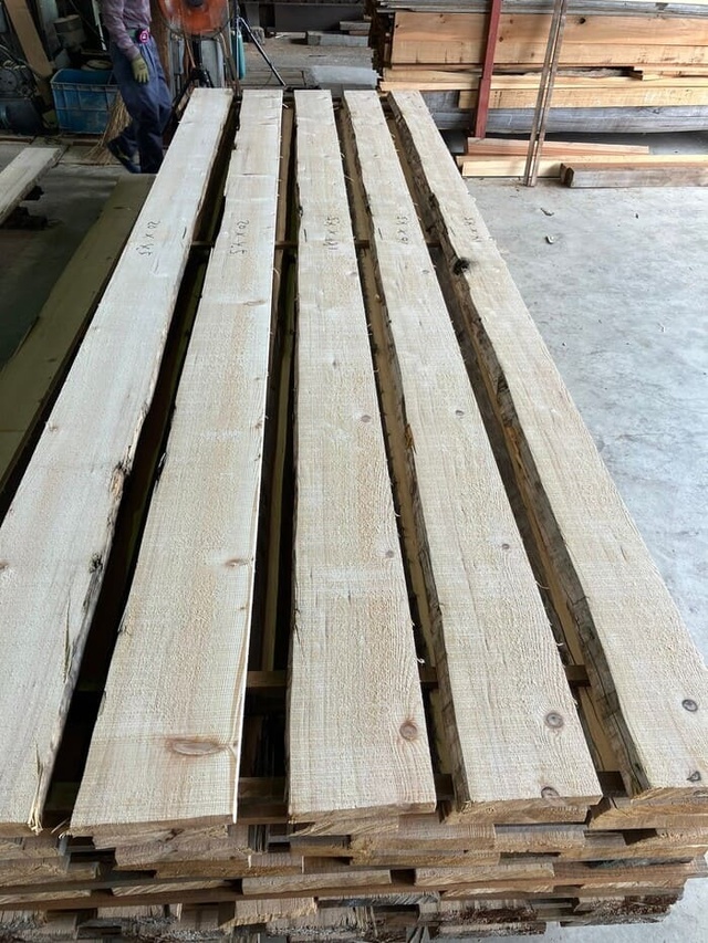 バルサム　無垢材