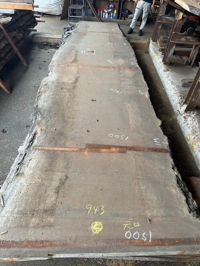 ブビンガ　一枚板