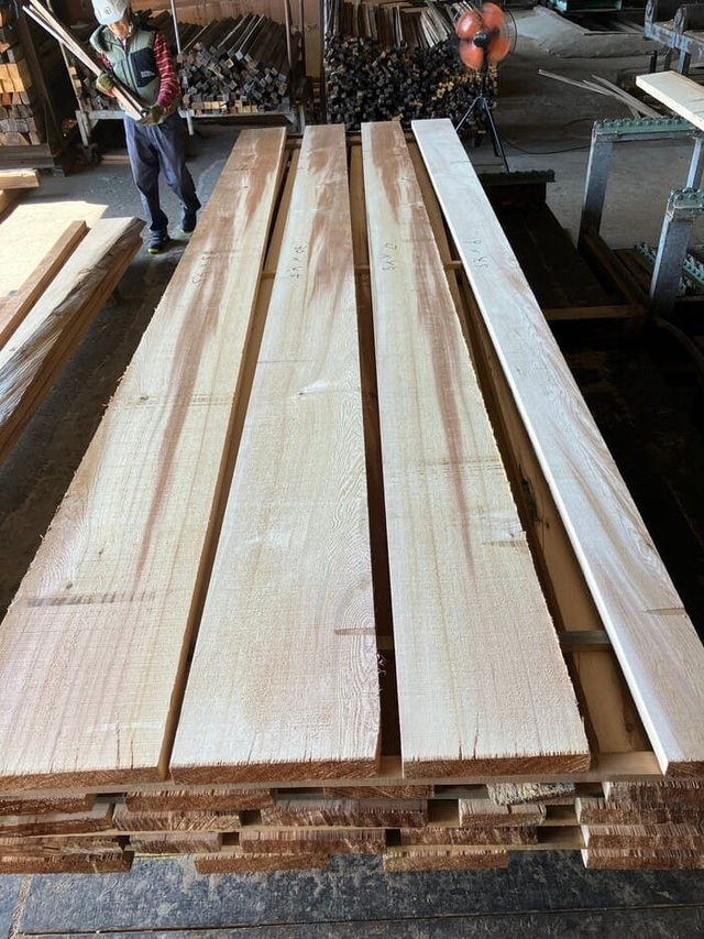 米杉（ベイスギ）　無垢材