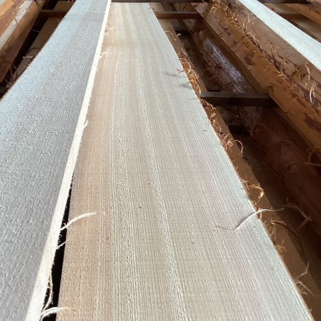 檜（ヒノキ）　無垢材