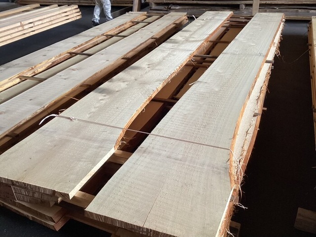 檜（ヒノキ）　無垢材