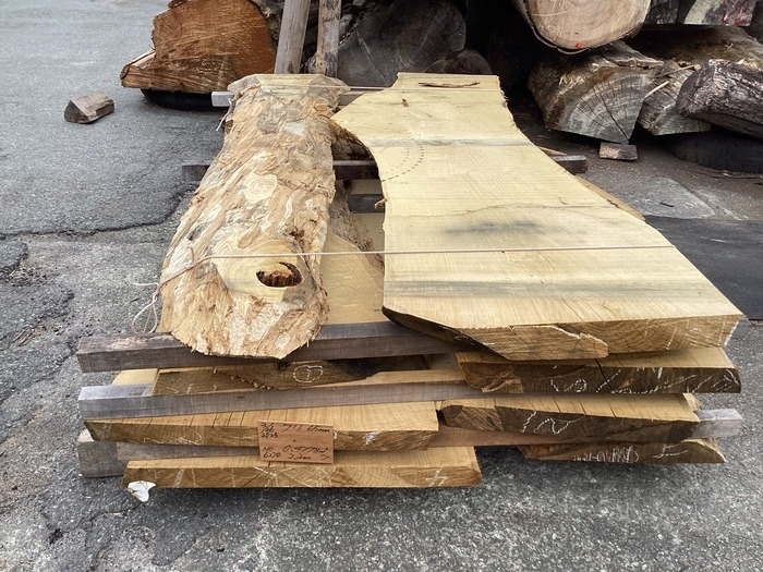 栗（クリ）　無垢材