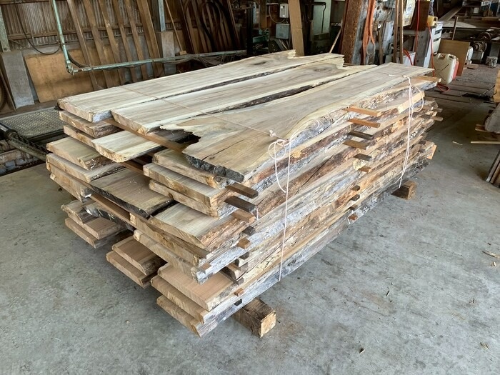 胡桃（クルミ）　無垢材