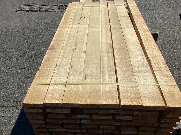 東濃檜（トウノウヒノキ）　無垢材