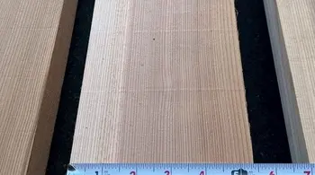 日本が誇る二大銘木、大量入荷「吉野杉」と「東濃檜」