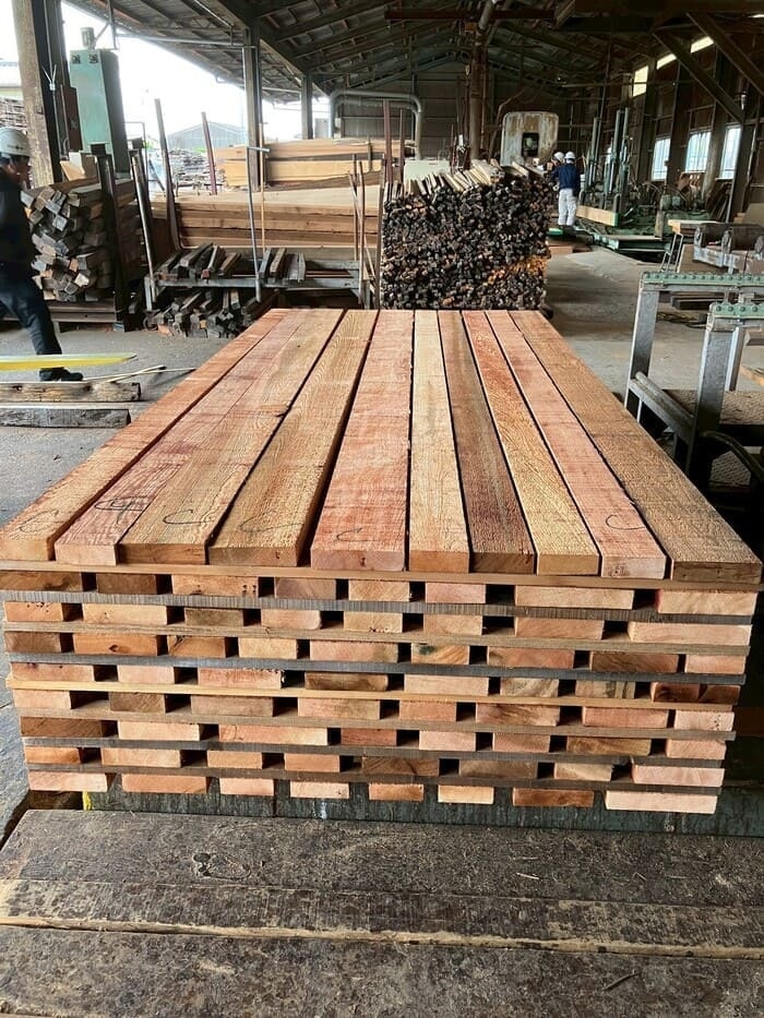 米杉（ベイスギ）　無垢材