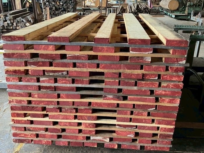 米ヒバ（ベイヒバ）　無垢材