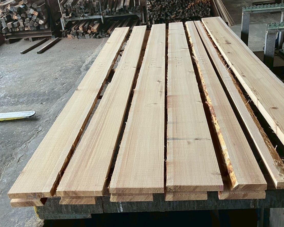 杉（スギ）　無垢材