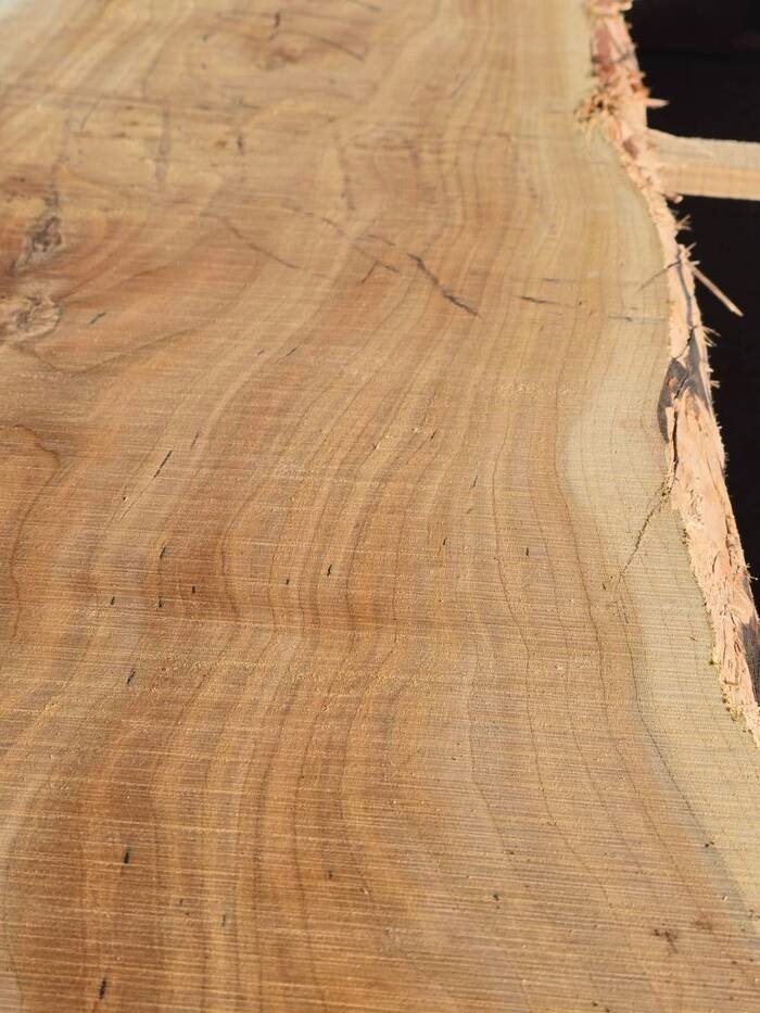 朱里（シウリ）　無垢材